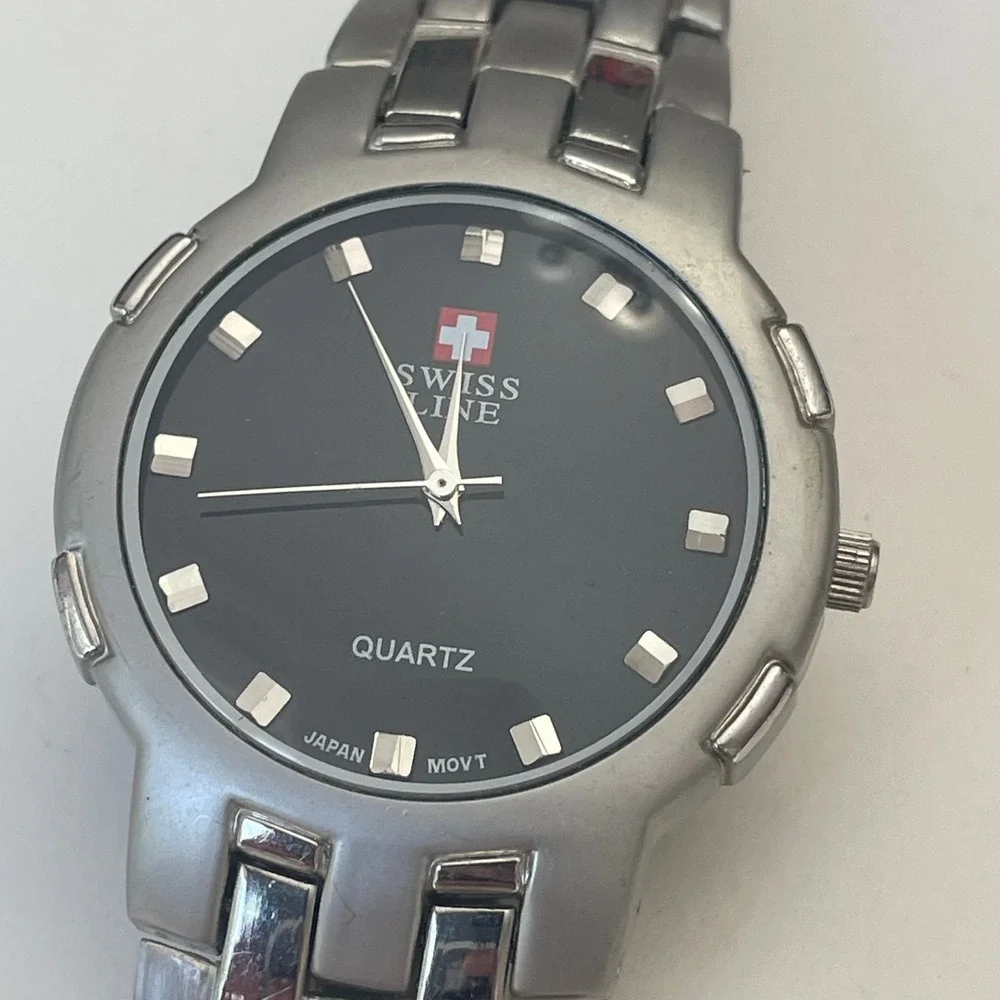 Swiss Line Mens Quartz Watch Black Dial Stainless Steel Water Resistant Silver